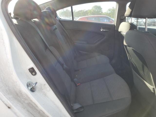 Photo 10 from auction – 2016 KIA FORTE LX with VIN KNAFX4A63G5532417