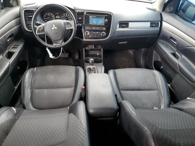 Photo 8 from auction – 2015 MITSUBISHI OUTLANDER with VIN JA4AD3A33FZ005615