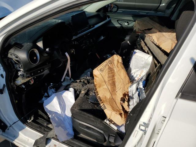 Photo 8 from auction – 2021 KIA FORTE FE with VIN 3KPF24AD5ME311885