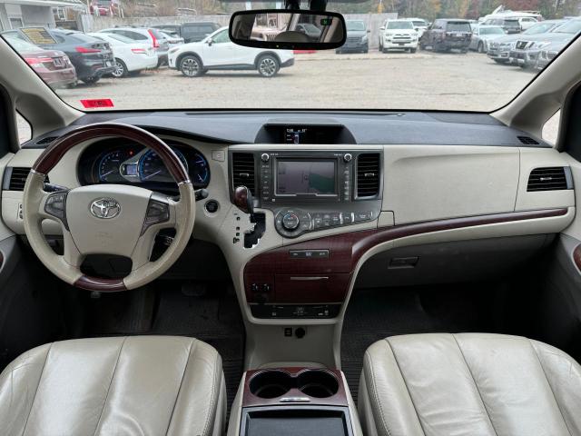 Photo 10 from auction – 2011 TOYOTA SIENNA XLE with VIN 5TDDK3DCXBS018829