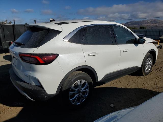 Photo 3 from auction – 2023 FORD ESCAPE ACT with VIN 1FMCU9GN9PUA84213