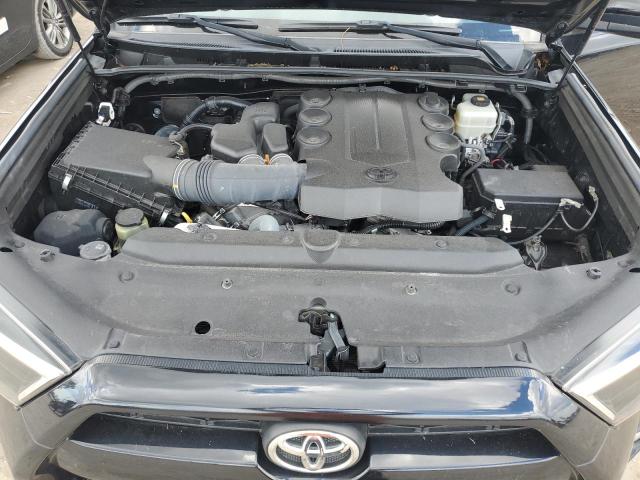Photo 12 from auction – 2018 TOYOTA 4RUNNER SR with VIN JTEBU5JR5J5553394