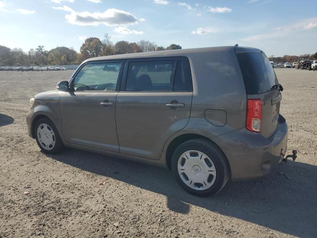 Photo 2 from auction – 2011 TOYOTA SCION XB with VIN JTLZE4FE3B1126017