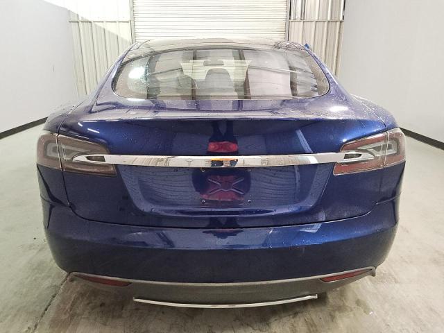Photo 6 from auction – 2016 TESLA MODEL S with VIN 5YJSA1E2XGF130594