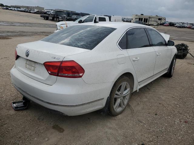 Photo 3 from auction – 2015 VOLKSWAGEN PASSAT SE with VIN 1VWBV7A32FC088792