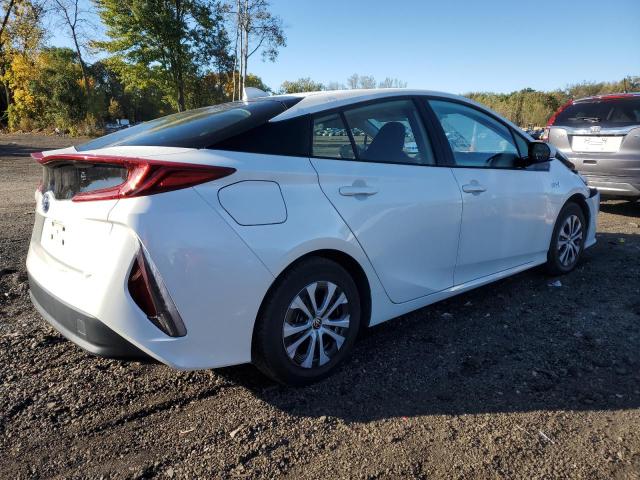 Photo 3 from auction – 2020 TOYOTA PRIUS PRIM with VIN JTDKARFP2L3138656