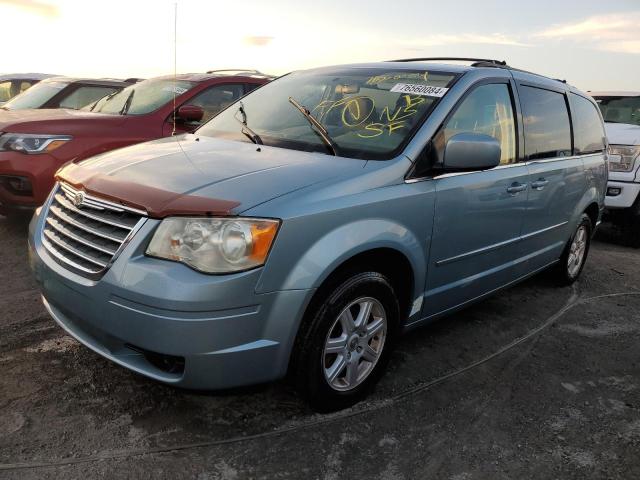 Photo 1 from auction – 2010 CHRYSLER TOWN & COU with VIN 2A4RR5D18AR241464