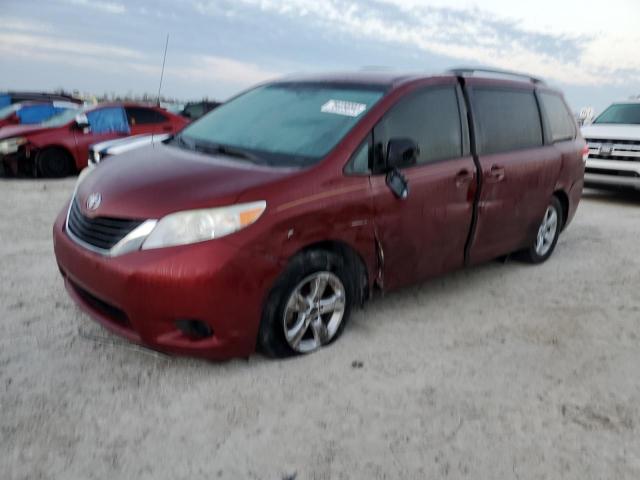 TOYOTA SIENNA LE 2013 with VIN 5TDKK3DC2DS397402 - Photo from auction