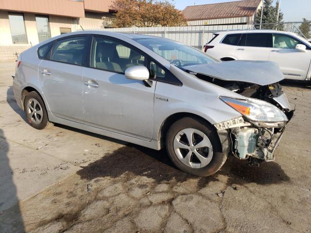 Photo 4 from auction – 2015 TOYOTA PRIUS with VIN JTDKN3DU0F0409777