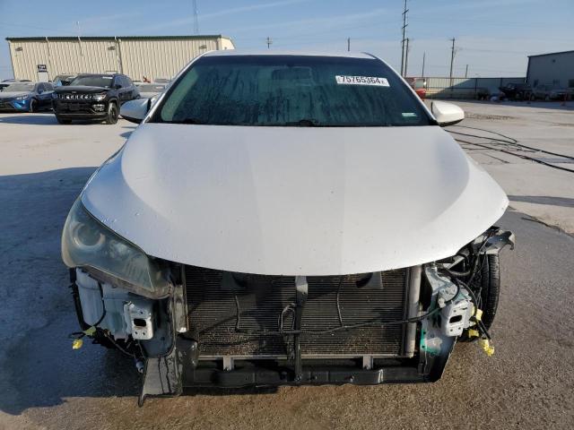 Photo 5 from auction – 2015 TOYOTA CAMRY LE with VIN 4T1BF1FKXFU085058