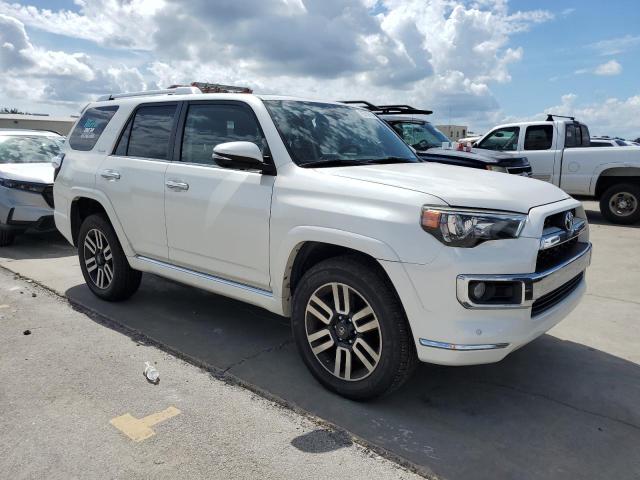 Photo 4 from auction – 2017 TOYOTA 4RUNNER SR with VIN JTEBU5JR3H5442126