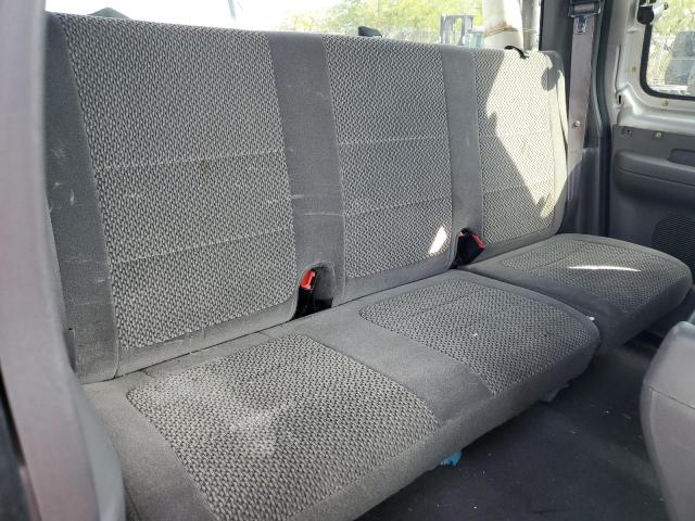 Photo 10 from auction – 2002 FORD F150 with VIN 1FTRX18L02NB52079