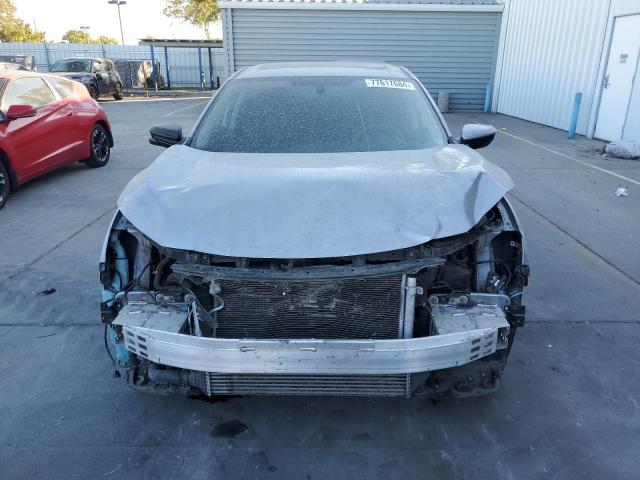Photo 5 from auction – 2017 HONDA CIVIC EX with VIN 19XFC1F38HE213421