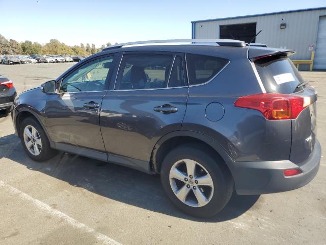Photo 2 from auction – 2013 TOYOTA RAV4 XLE with VIN JTMRFREV7D5001606