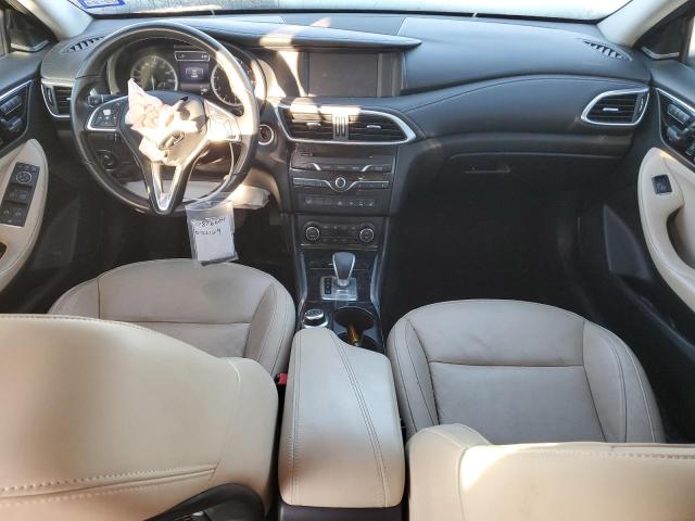 Photo 8 from auction – 2017 INFINITI QX30 BASE with VIN SJKCH5CRXHA032129