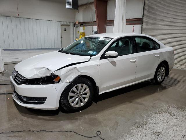 VOLKSWAGEN PASSAT S 2014 with VIN 1VWAT7A38EC104087 - Photo from auction