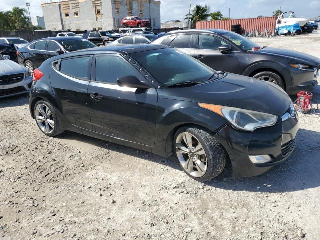 Photo 4 from auction – 2013 HYUNDAI VELOSTER with VIN KMHTC6AD5DU165027