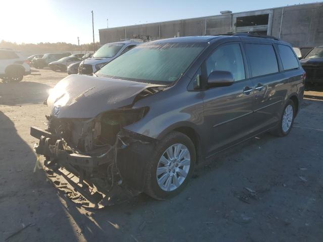 Photo 1 from auction – 2014 TOYOTA SIENNA XLE with VIN 5TDDK3DC2ES076096