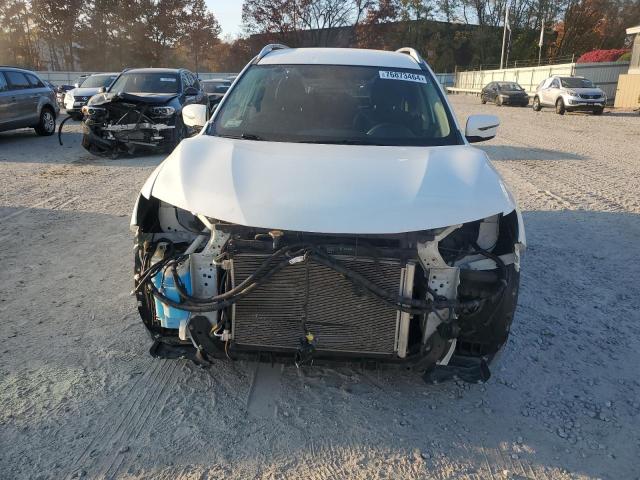 Photo 5 from auction – 2017 NISSAN ROGUE S with VIN KNMAT2MV7HP583375