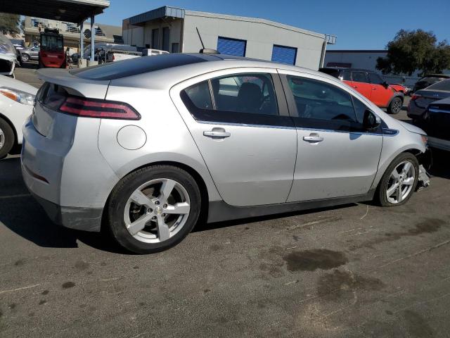 Photo 3 from auction – 2015 CHEVROLET VOLT with VIN 1G1RC6E45FU136356