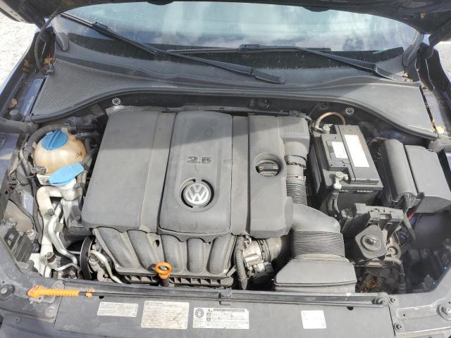 Photo 11 from auction – 2013 VOLKSWAGEN PASSAT S with VIN 1VWAP7A38DC067836