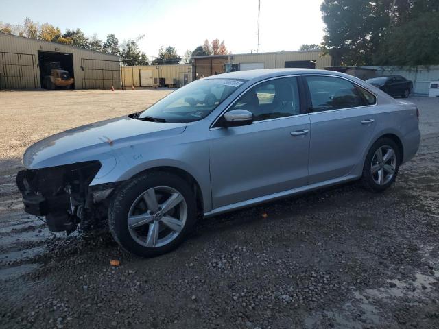VOLKSWAGEN PASSAT S 2015 with VIN 1VWAT7A35FC081143 - Photo from auction