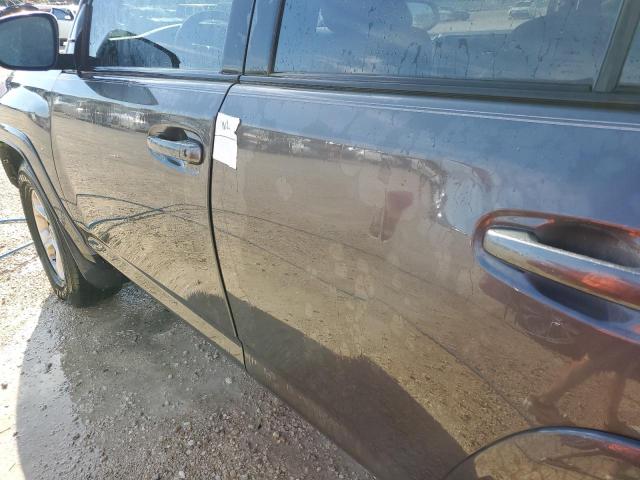 Photo 13 from auction – 2018 TOYOTA 4RUNNER SR with VIN JTEZU5JR3J5180340