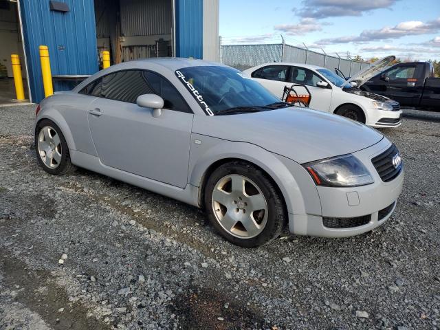 Zdjęcie 4 z aukcji – 2001 AUDI TT QUATTRO z VIN TRUWT28N511037270
