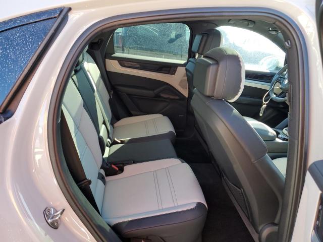 Photo 11 from auction – 2024 PORSCHE CAYENNE E with VIN WP1BE2AY3RDA59297
