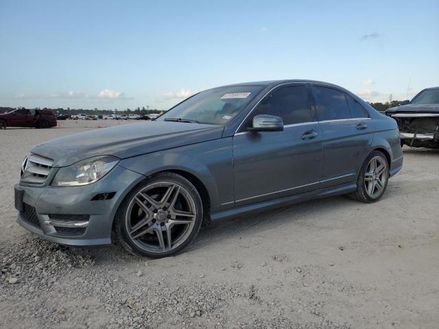 Photo 1 from auction – 2012 MERCEDES-BENZ C 250 with VIN WDDGF4HB9CA614902