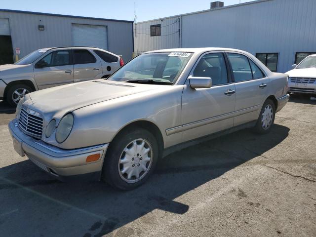 Photo 1 from auction – 1998 MERCEDES-BENZ E 320 with VIN WDBJF65F0WA638978