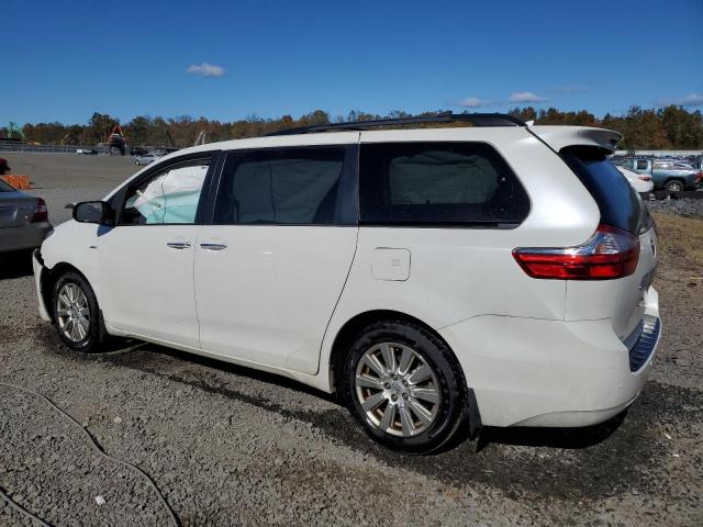 Photo 2 from auction – 2017 TOYOTA SIENNA XLE with VIN 5TDDZ3DC0HS173667