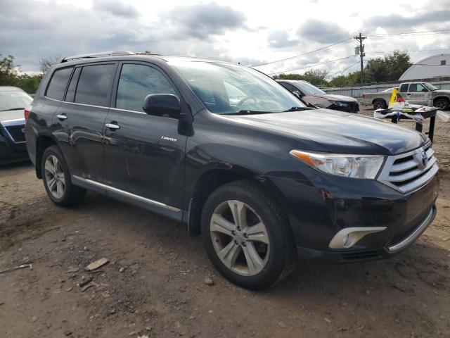 Photo 4 from auction – 2013 TOYOTA HIGHLANDER with VIN 5TDDK3EH9DS181789