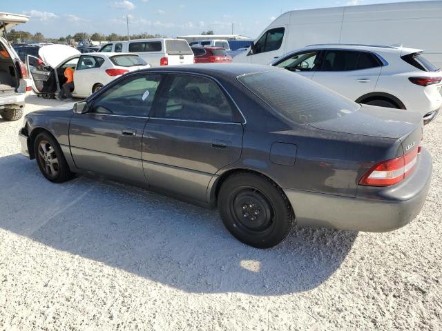 Photo 2 from auction – 2000 LEXUS ES 300 with VIN JT8BF28G7Y0264525