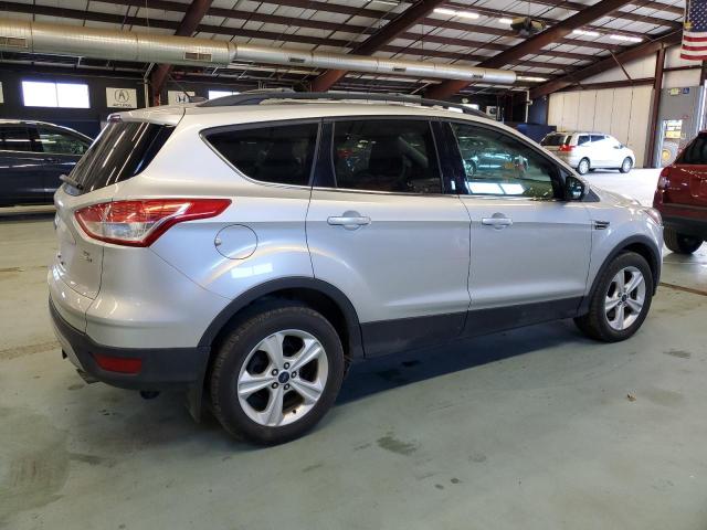 Photo 3 from auction – 2016 FORD ESCAPE SE with VIN 1FMCU9GX4GUA41576