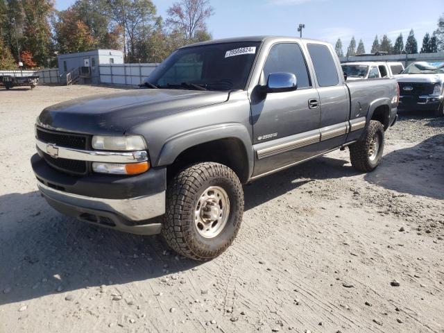 CHEVROLET SILVERADO 2002 with VIN 1GCHK29U02Z273551 - Photo from auction