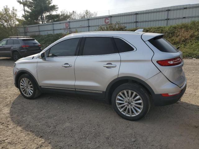 Photo 2 from auction – 2019 LINCOLN MKC with VIN 5LMCJ1D93KUL07403