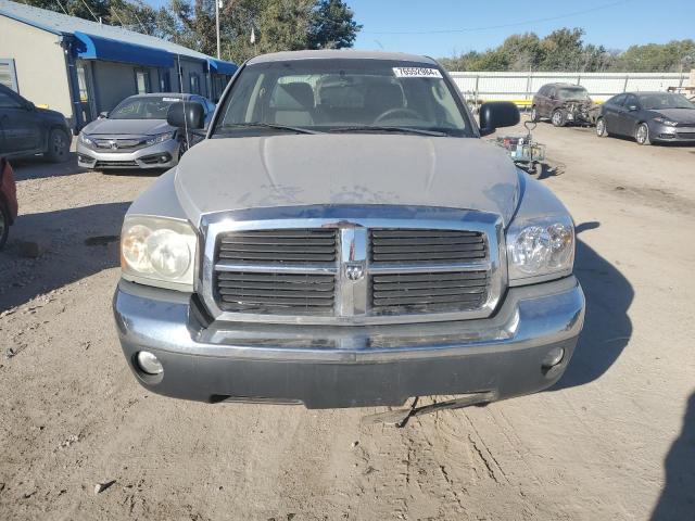 Photo 5 from auction – 2005 DODGE DAKOTA QUA with VIN 1D7HW48N05S199870