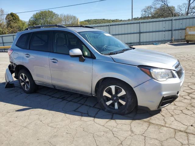 Photo 4 from auction – 2018 SUBARU FORESTER 2 with VIN JF2SJAEC9JH610319