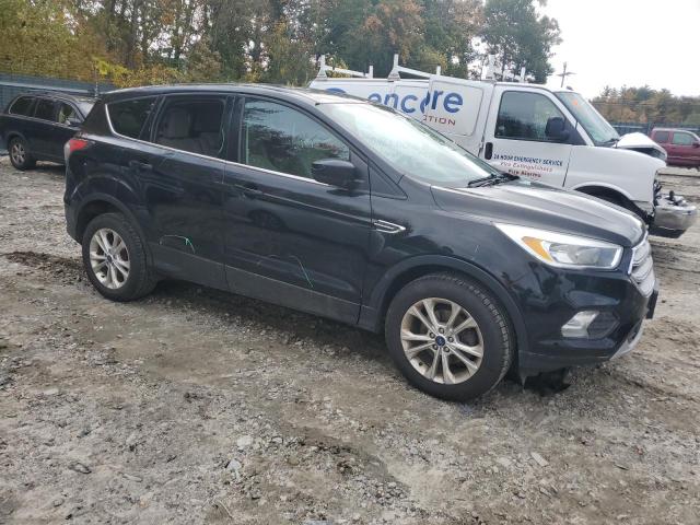Photo 4 from auction – 2017 FORD ESCAPE SE with VIN 1FMCU0GD1HUB54016