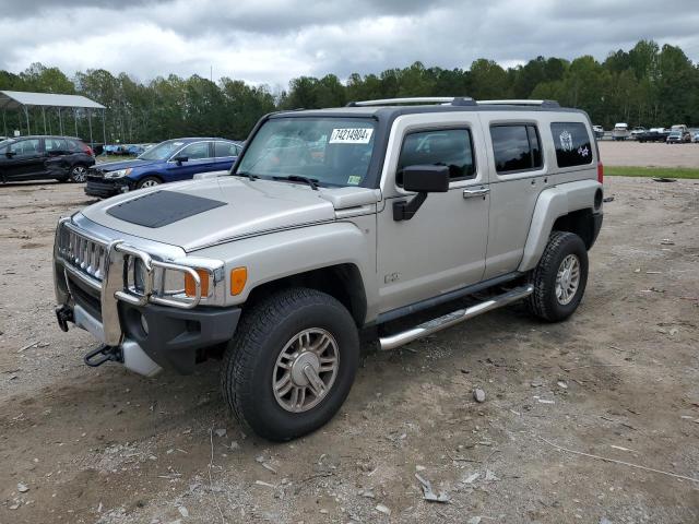 HUMMER H3 2008 with VIN 5GTEN13E188158924 - Photo from auction