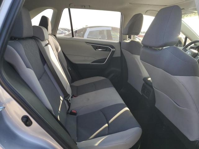 Photo 10 from auction – 2019 TOYOTA RAV4 XLE with VIN JTMRWRFV8KD006993