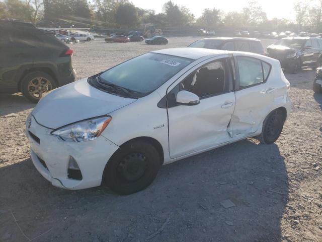 TOYOTA PRIUS C 2013 with VIN JTDKDTB33D1035377 - Photo from auction