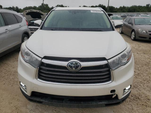Photo 5 from auction – 2016 TOYOTA HIGHLANDER with VIN 5TDYKRFH9GS182268