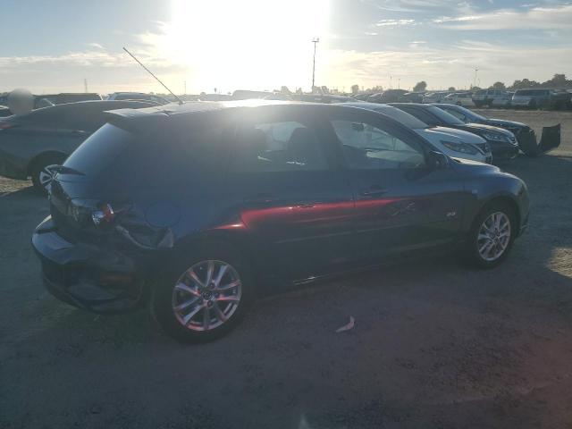 Photo 3 from auction – 2004 MAZDA 3 HATCHBAC with VIN JM1BK343941165229