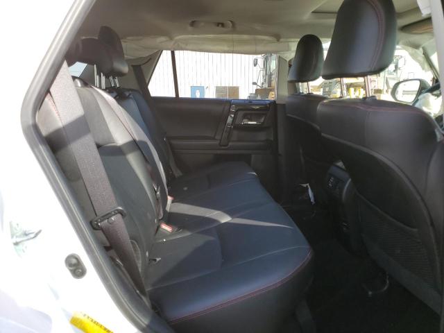 Photo 11 from auction – 2017 TOYOTA 4RUNNER SR with VIN JTEBU5JR6H5479185