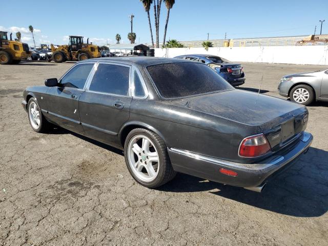Photo 2 from auction – 1998 JAGUAR XJR with VIN SAJPX184XWC830453