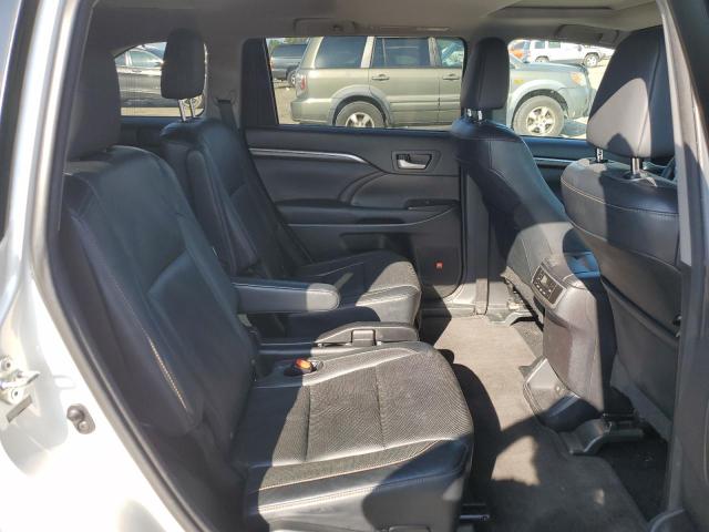 Photo 11 from auction – 2014 TOYOTA HIGHLANDER with VIN 5TDDKRFH0ES038197