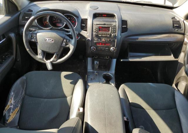 Photo 8 from auction – 2011 KIA SORENTO EX with VIN 5XYKU4A2XBG142907