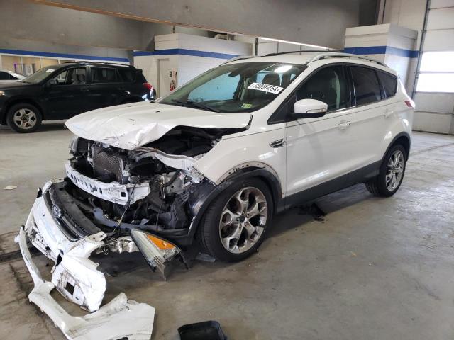 FORD ESCAPE TIT 2014 مع رقم تعريف المركبة 1FMCU9J97EUD15571 - صورة من المزاد